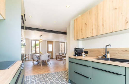 Gatteville-le-Phare Cottage | Charming house in Barfleur with enclosed garden