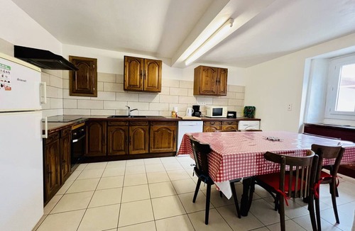Louhossoa House | Charming house in Louhossoa, 6 guests - Garden & fireplace