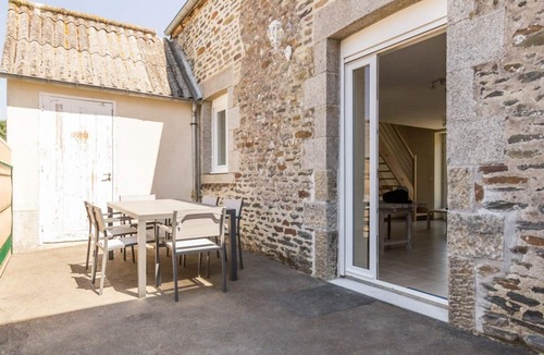 Ardevon Cottage | Charming house near Mont St-Michel with Wi-Fi and pets allowed