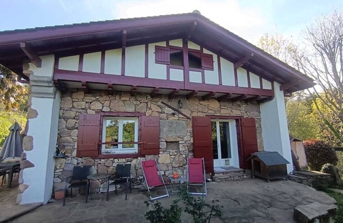 Ascain House | Charming house, near the village, 7 km from the beaches and Saint-Jean-de-Luz