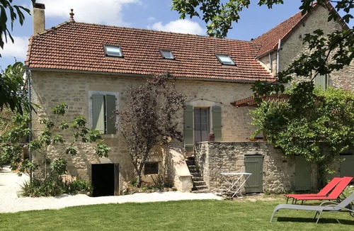 Ginouillac House | Charming house on property with swimming pool and jacuzzi