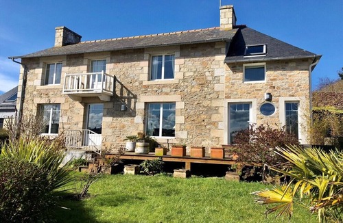 Perros-Guirec House | Charming house, the feet in water, with sea view in PLOUMANAC'H