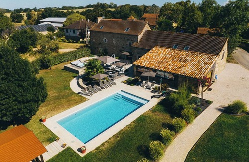 Savignac House | Charming house with a pool and hot tub, 5 km from all amenities