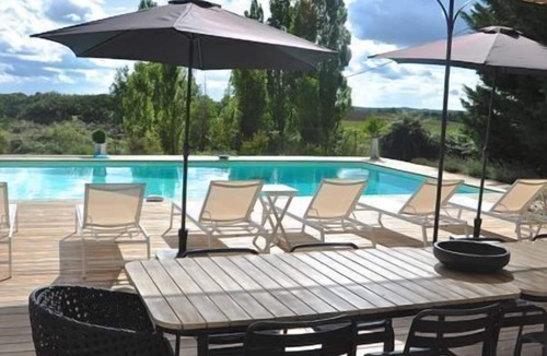 Caylus House | Charming house with very large heated pool in Caylus