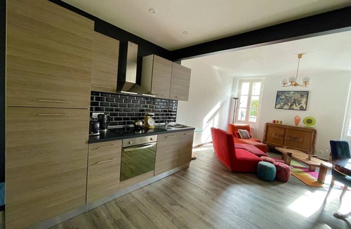Rochefort House | Charming little house ideally located with WIFI