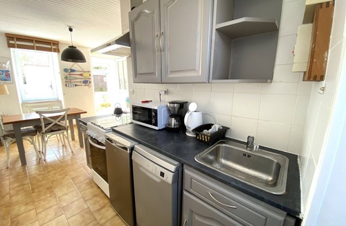 Groix House | Charming old house with garden near Groix port