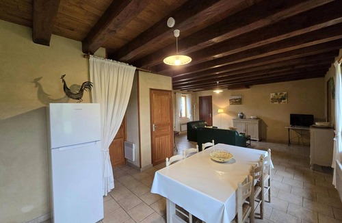 Salignac-Eyvignes Cottage | Charming Perigord house in Salignac-Eyvigues, pets allowed