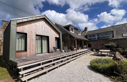 Saint-Pierre-Eglise House | Charming, quiet gîte near the Val de Saire beaches