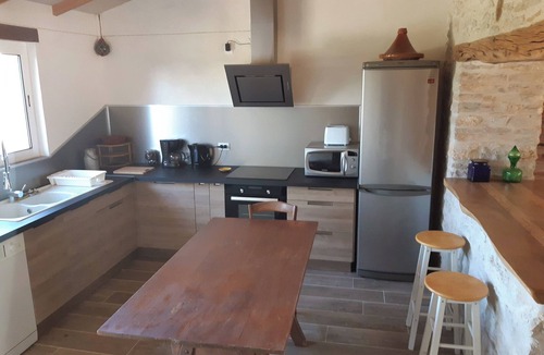 Varaire House | Charming Quercy barn from the mid-19th century 10 people