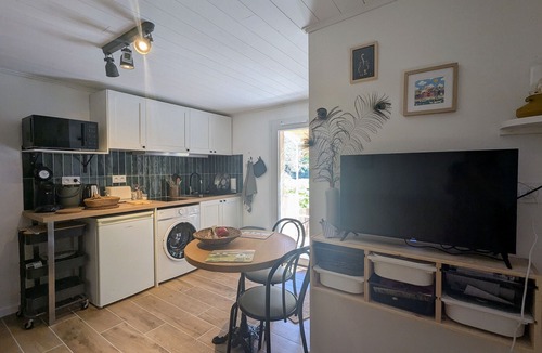 Lavoute-sur-Loire Cottage | Charming renovated cottage by the Loire for a couple's getaway