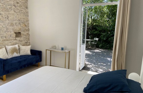 Berrias-et-Casteljau House | Charming stone farmhouse in a green setting Private pool Vallon Pont d'Arc