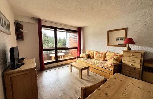 Correncon-en-Vercors Apartment | Charming studio apartment at the foot of the slopes