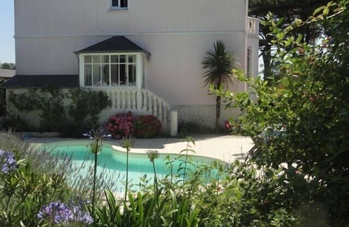 Portbail House | Charming seaside villa with pool-300 m close to a vast unspoilt beach
