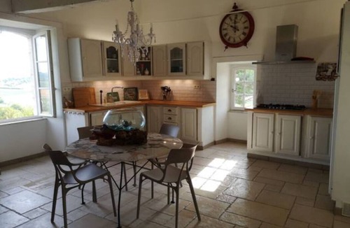 Sainte-Juliette Cottage | Charming stone french Gite in South West for holidays with swimming pool