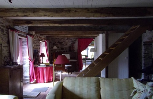 Clohars-Carnoet House | Charming Stone House in a very Children Friendly village. Walk to harbor & Beach