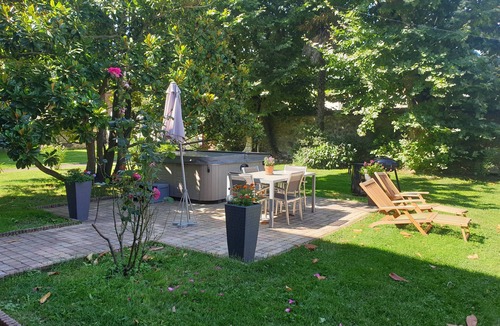 Fuilla House | CHARMING STONE HOUSE WITH MOUNTAIN VIEWS AND PRIVATE SPA