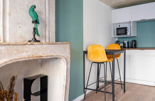 Quartier du chateau Apartment | Charming Studio Apartment - Rue Froide