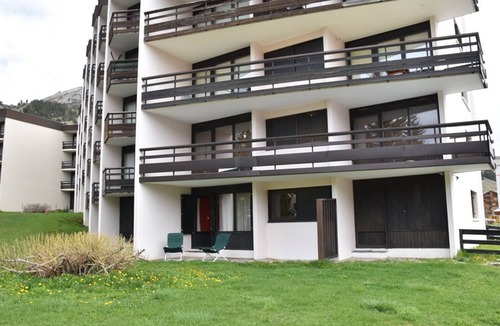 Montgenevre Apartment | Charming Studio with Garden, Pet-Friendly, Central Montgenèvre Location