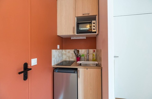 Guingamp Apartment | Charming studio with garden, Guingamp town centre