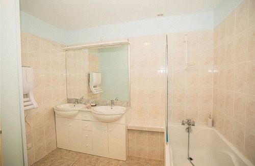 Montpezat-de-Quercy House | Charming town house in the heart of the medieval city