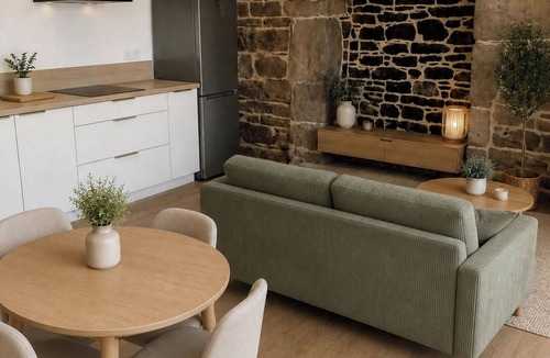Plouguiel House | Charming vacation rental near the ocean - Sleeps 4