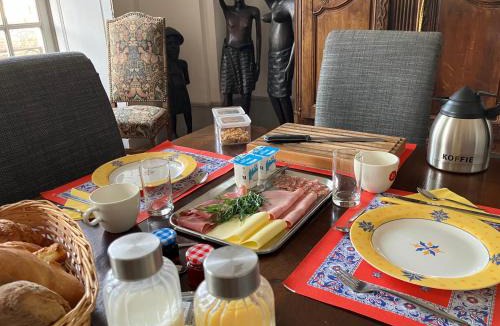 Saint-Andre-dʼApchon Bed & Breakfast | Chateau d'Albon - Maréchale d'Albon