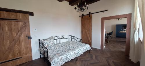 Hanviller Apartment | Chateau de Gendersberg