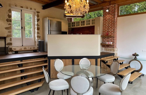 Voulx House | Chateau outbuildings next to a golf course in the Gâtinais en Brie region