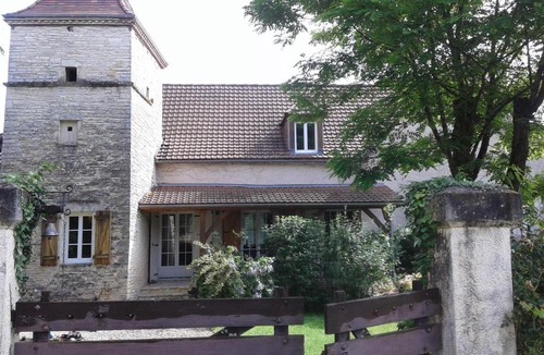 Degagnac House | Chateau Yiongy
