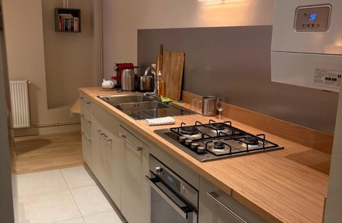 Secteur 2 Apartment | Chenoise 2