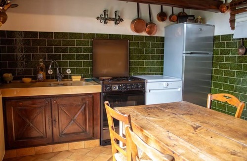 Mende House | "Chez Colette" Peaceful, Garden - 10/11 travellers
