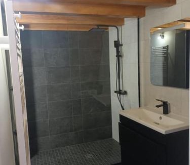 Brioude Apartment | Chez David - Vacances sous les toits