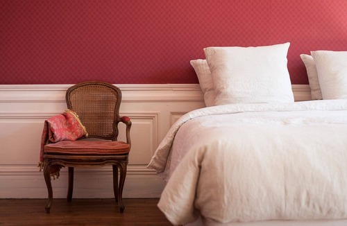 Saint-Amand-Montrond Bed & Breakfast | Chez Diane - Aphrodite: Signature Junior Suite Guest Room