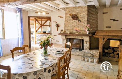 La Selle-Craonnaise House | Chez l'ami