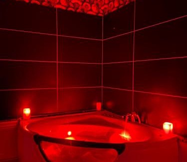 Gannat House | Chez Mary Studio - Romance chez Sir Guillaume