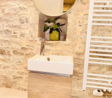 Gindou Apartment | Chez Vivi