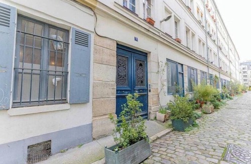 Quartier de la Folie-Mericourt Apartment | Chic apartment AC - 1BDR/4P - Carreau du TEMPLE