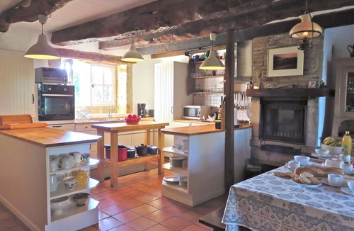 Caylus House | Child and pet friendly Stone Farmhouse with private heated pool on 2 acres