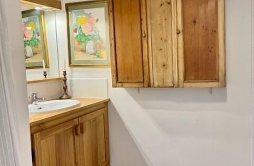 Caylus House | Child and pet friendly Stone Farmhouse with private heated pool on 2 acres
