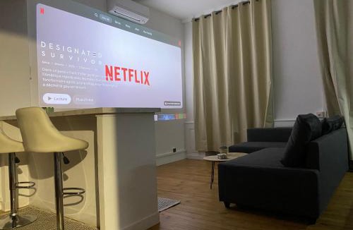 Arlanc Apartment | Cinéma et jeux de société, logement calme
