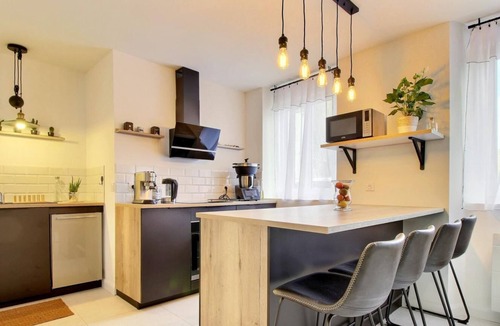 Elven House | ClémentIne - ELVEN - Gîte