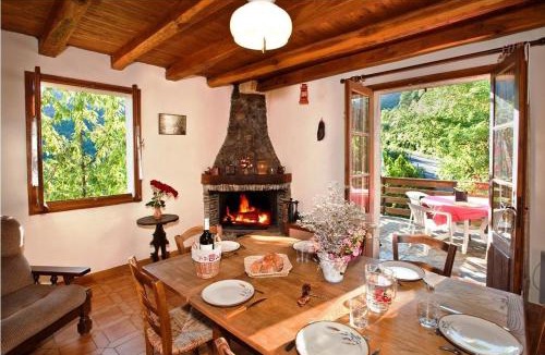 Saint-Andre-de-Lancize House | Clévacances 2 clés 4/6 personnes