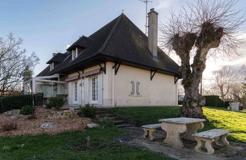 Seurre House | Clos des Soeurs : Charming house in Seurre