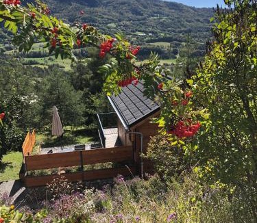 Saint-Jean-Saint-Nicolas Ski Chalet | Clos Shambhala-Chalet d'hôtes