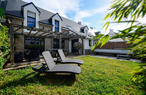 Saint-Pierre-Quiberon Ski Chalet | Close to the beach, the lovely TRIPLETTE OUEST