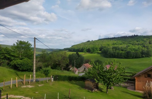 Saint-Symphorien-de-Marmagne House | Country House in a Peaceful Hamlet