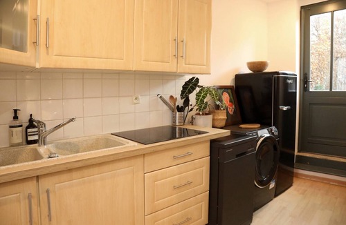 Senlis House | Cobbled Lanes House