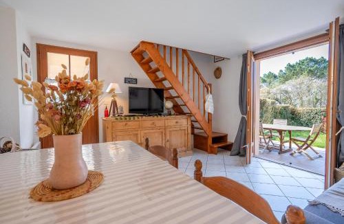 Guidel-Plages House | Cocon aux Mégalithes avec jardin et piscine