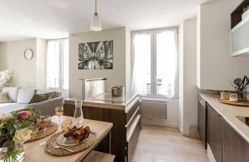 Vizille Apartment | Cocon du Château - Elegant T3 in the historic heart of Vizille