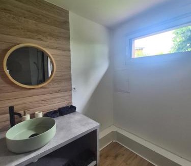 Craon Apartment | Cocon moderne et chaleureux